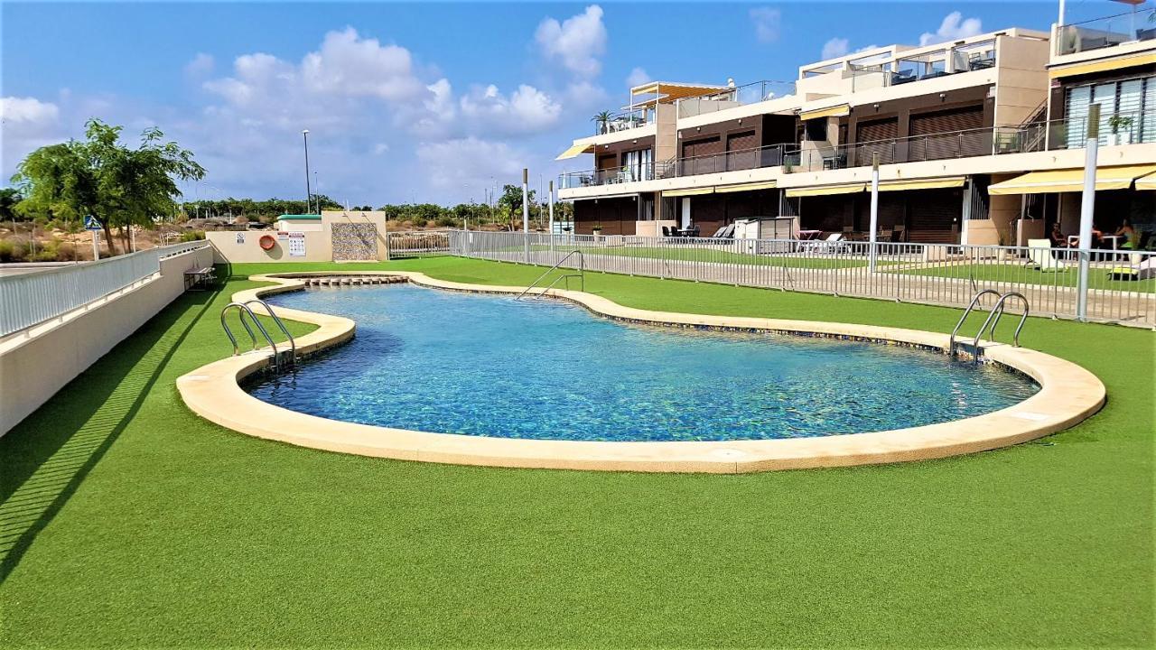 Penthouse 2 Bedrooms In Mil Palmeras Pilar de la Horadada Ngoại thất bức ảnh